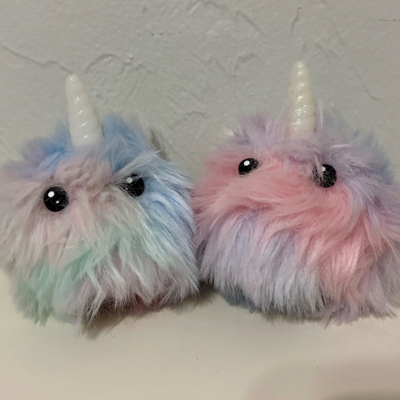 Bath & Body Works Accessories - Bath & Body Works Fluffy Pastel Unicorn Pocketbac Sanitizer Holders